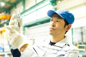 金型の組付け・調整・修理